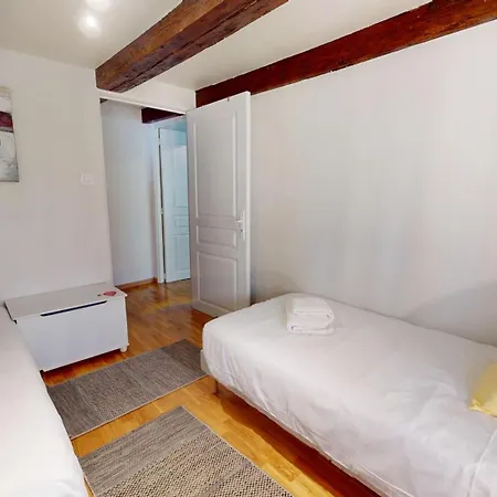 Appartement Au Petit Vauban 2 & Parking