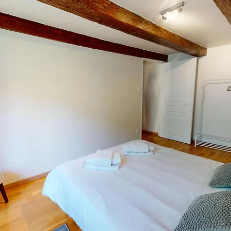 Au Petit Vauban 2 & Parking