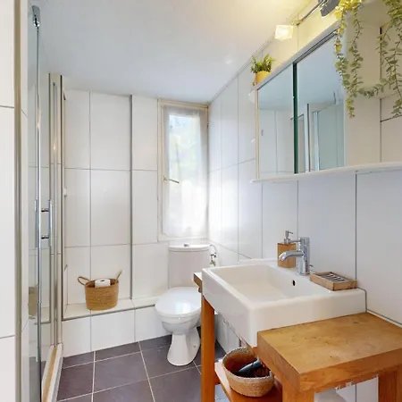 Au Petit Vauban 2 & Parking