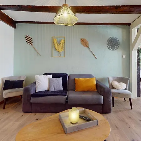 Au Petit Vauban 2 & Parking Colmar