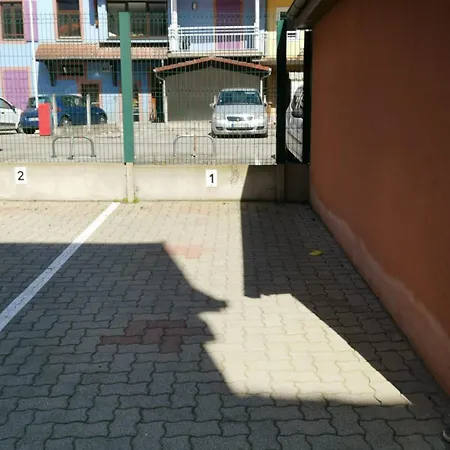 Au Petit Vauban 2 & Parking Apartamento *